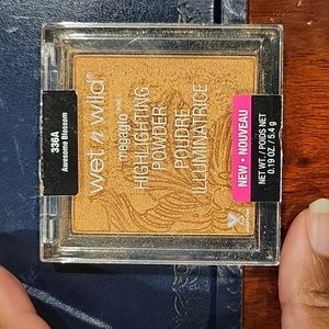 Wet n Wild Megaglo Highlighter